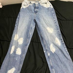 Bleached 90's Boyfriend Jeans